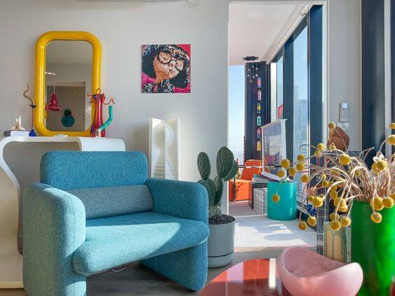 1 maximalism-min